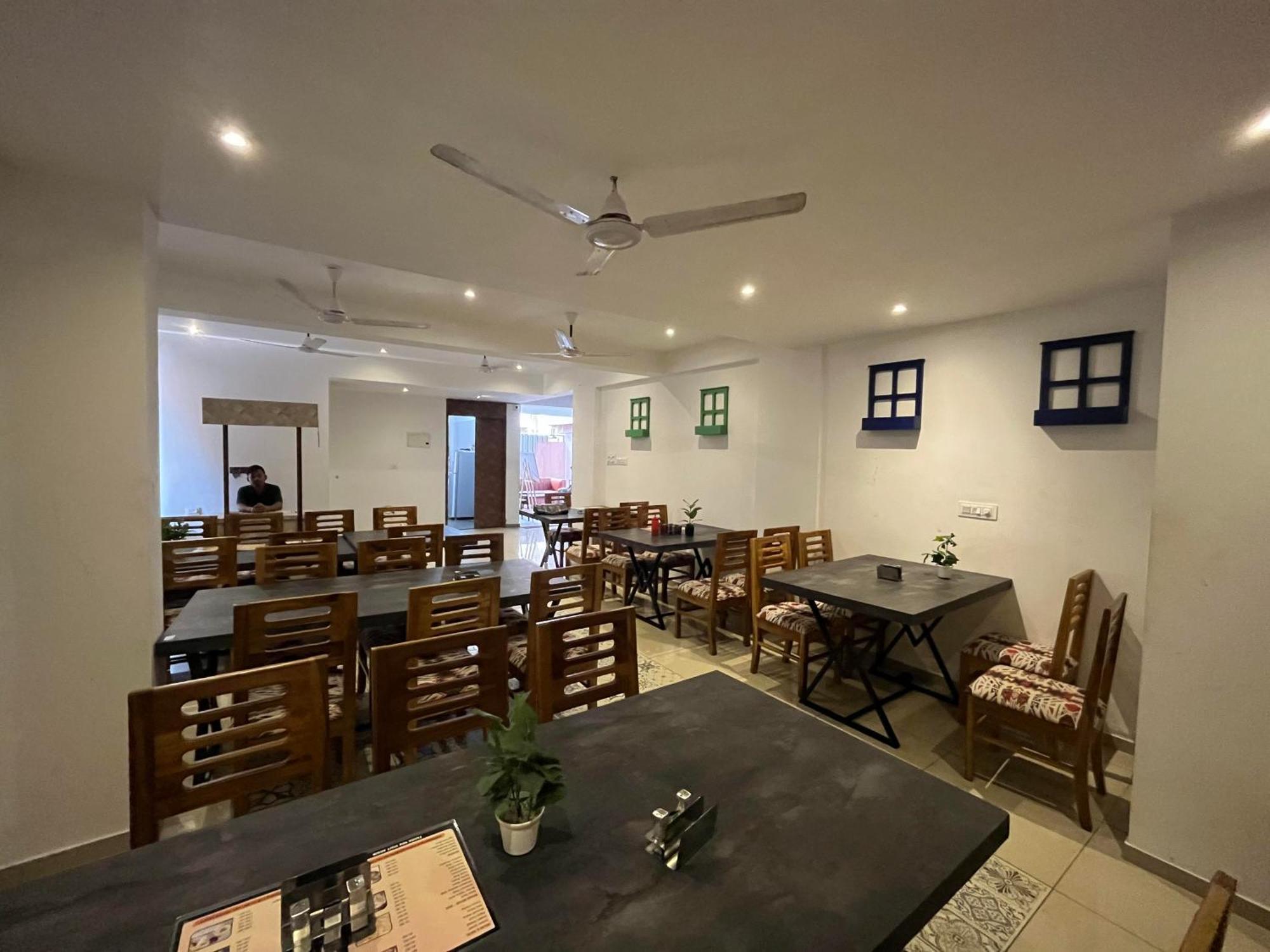Goa Stay Hotel 칼랑굿 외부 사진